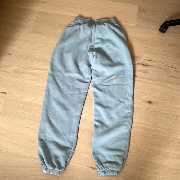 NIKE Retro Sweatpants - Picture 4 of 5